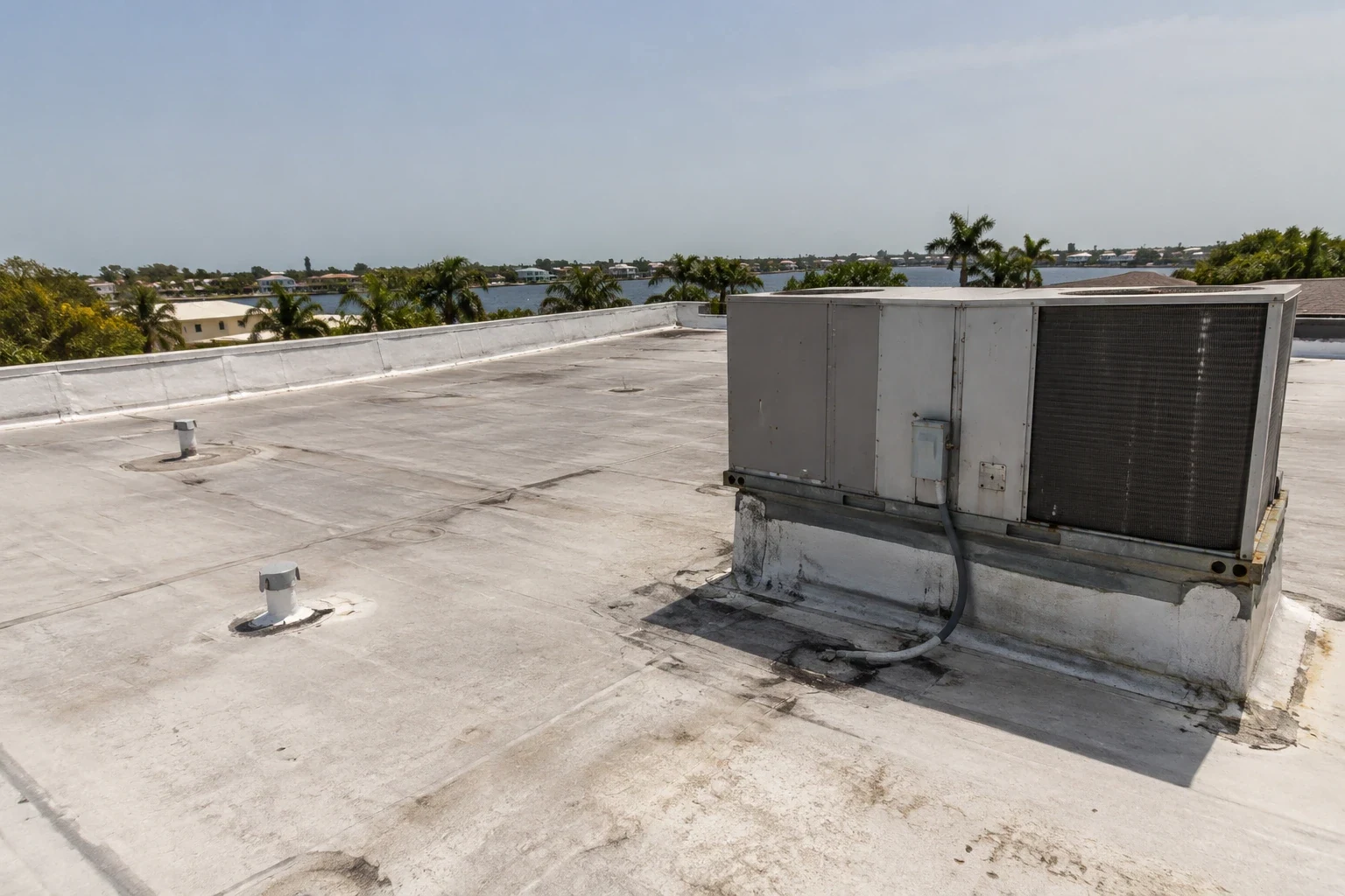 Commercial Roof Insurance Claim Assistance in Hialeah, FL Commercial Roof Insurance Claim Assistance in Hialeah, FL