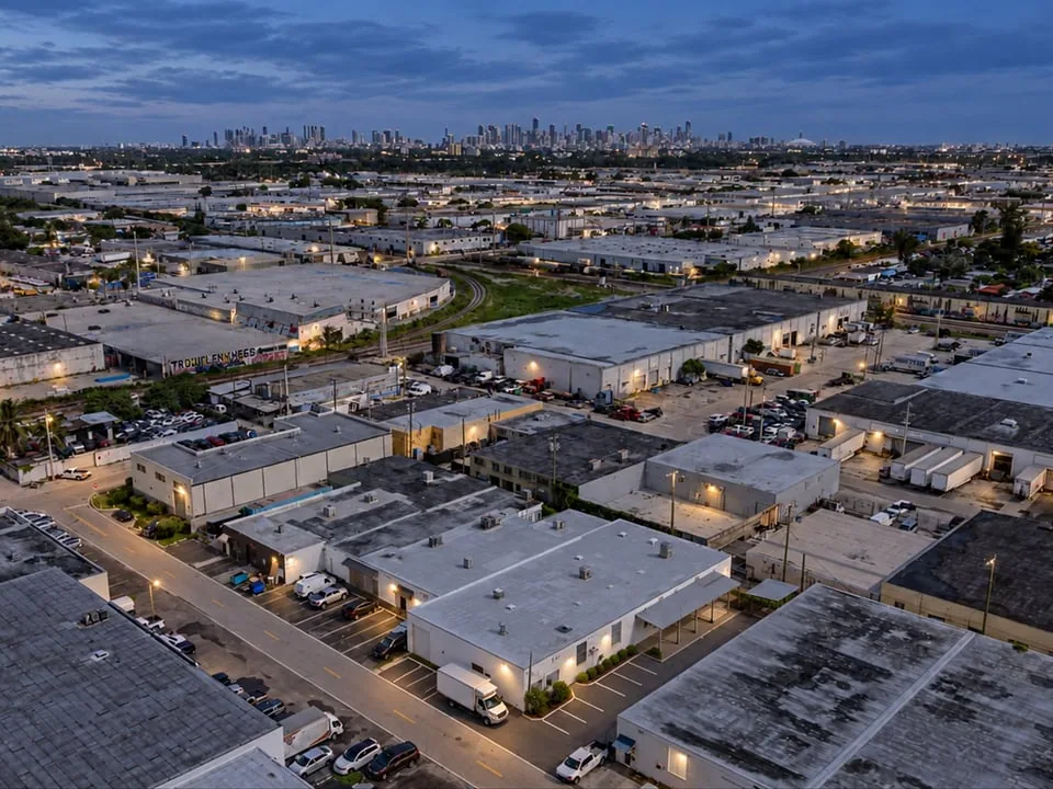 Commercial Roofing in Hialeah Industrial Area, Hialeah, FL