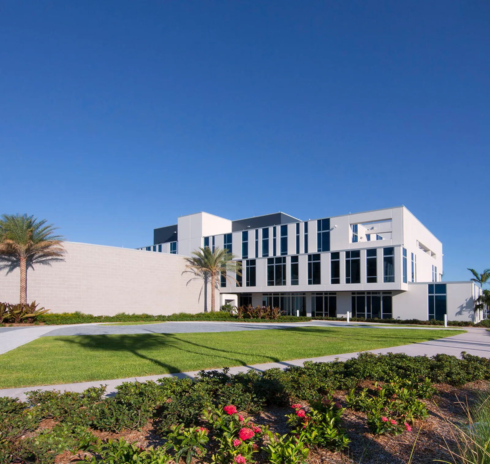 Commercial Roofing in Miami Gardens, FL